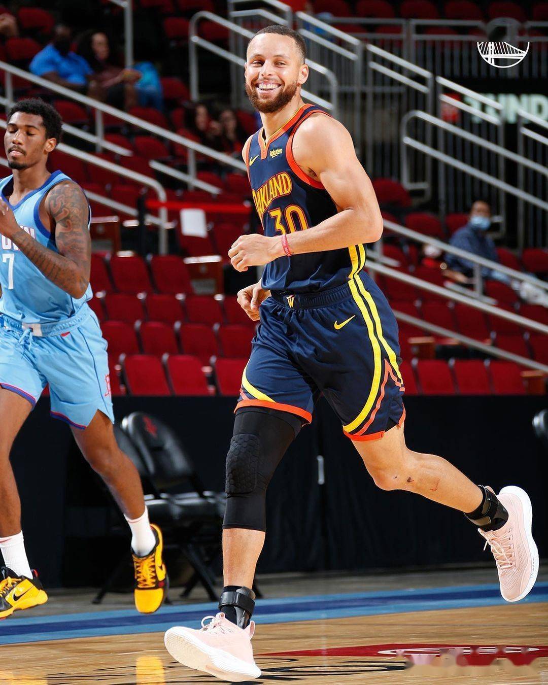 关于风云突变瓦伦西亚加时末段遗憾出局马赛更衣室发声备战足总杯，网友：哈登新星挺进下一轮表现惊艳的信息