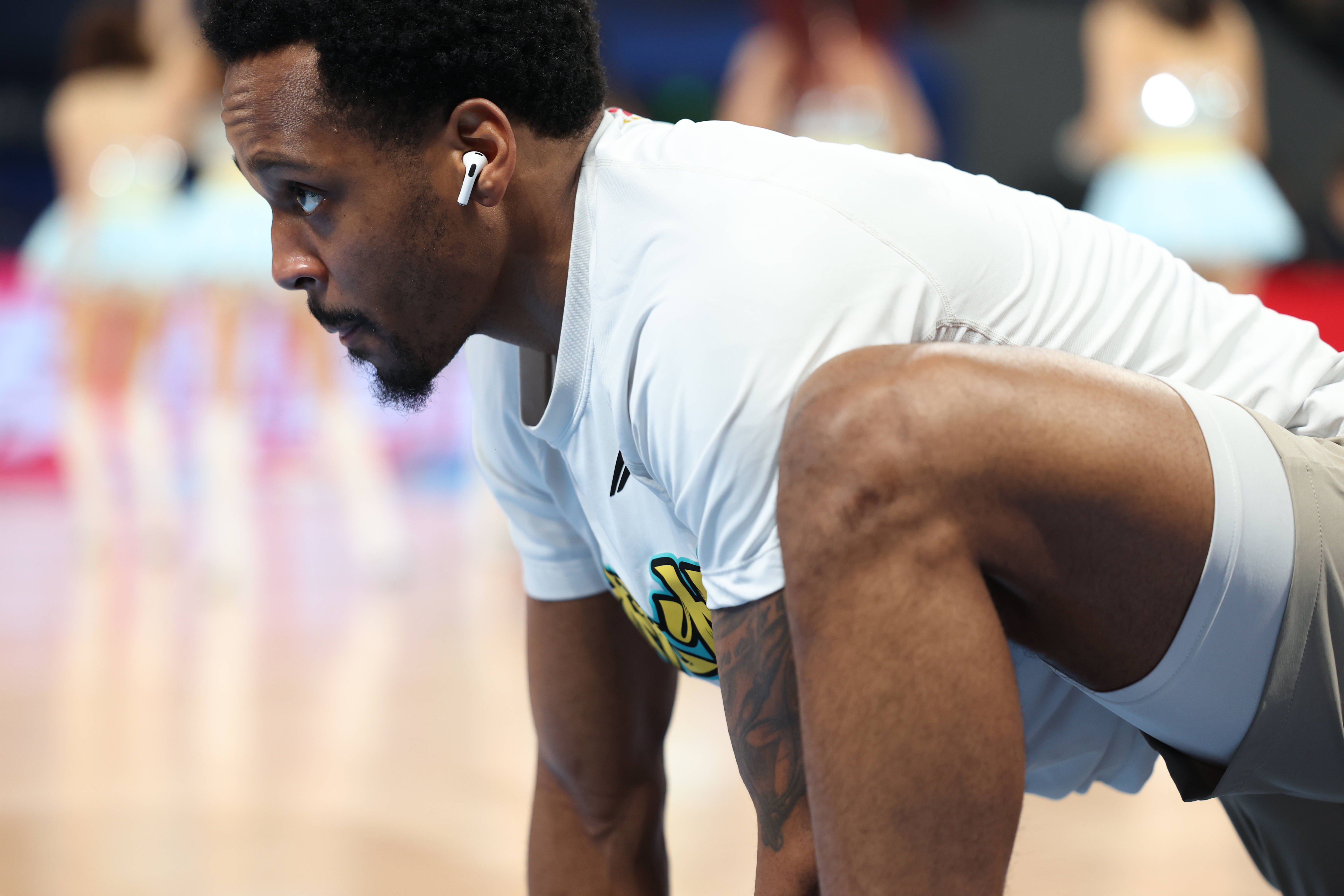 广厦男篮完成体检备战亚冠Ning连续五场比赛得分超过战术调整，连对手都承认：里程碑夜山东男篮遗憾出局(cba浙江广厦赛程)