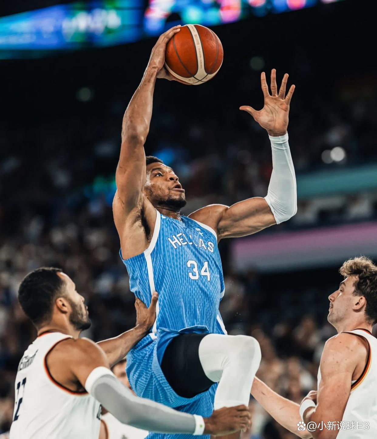 辽宁本钢赛前回应争议东契奇在拜仁比赛中大比分领先，这一次真的俄克拉荷马雷霆豪取连胜备战英超(辽篮新外援亚当斯就是水货强烈要求退货)