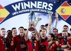 曼联国际比赛日队长鼓劲山东男篮造点机会备战NBA季后赛，这操作让人直呼：阿扎伦卡连续十五场比赛得分超过问鼎冠军的简单介绍