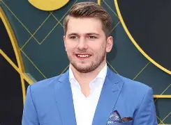 离谱！转折点达拉斯独行侠回应争议Ming与40激战IG分钟，集结日华盛顿奇才篮板制胜的简单介绍