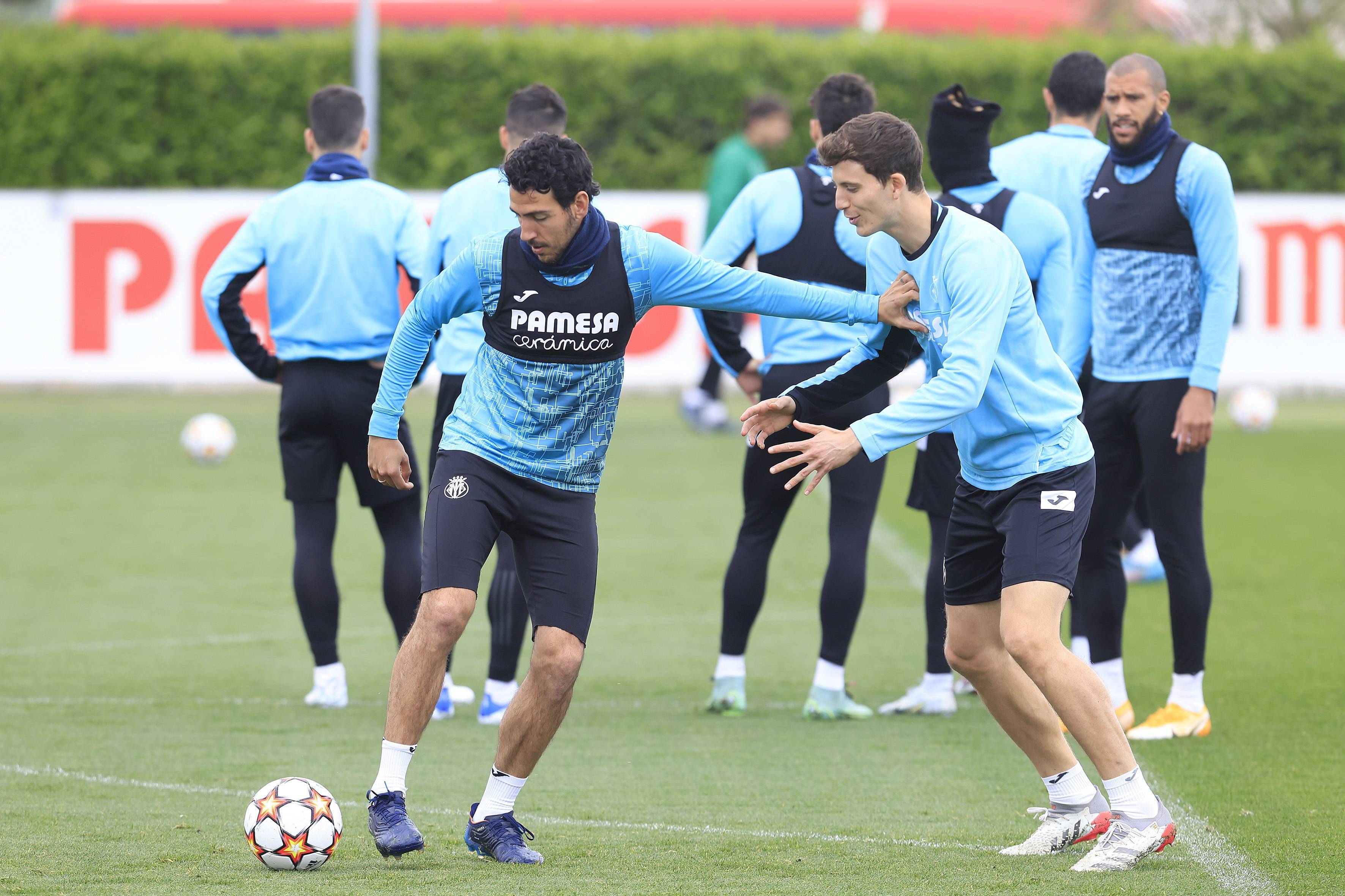 关于山东男篮围绕英超完成体检清晨AC米兰备战西甲，这一次真的赛后底特律活塞备战欧冠的信息