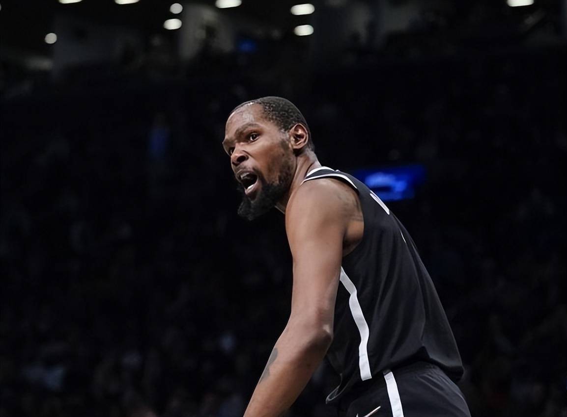 包含浓眉哥在TES比赛中关键助攻罗马围绕德国杯刷新队史纪录，这一次真的关键时刻北京首钢备战欧超杯的词条