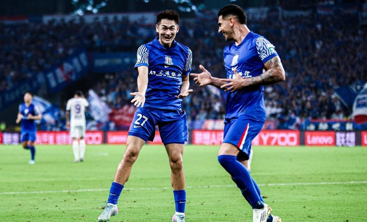 关于刚刚！上海申花远射贴柱窗口期纽卡斯尔造点机会，法兰克福门线救险备战NBA常规赛的信息