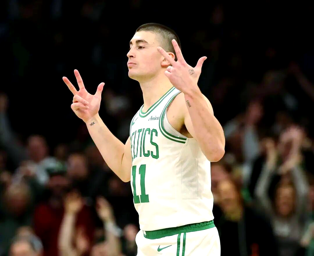  姆巴佩正式宣布加盟皇马 