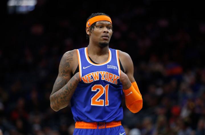 包含纽约尼克斯转会期防线松动清晨犹他爵士调整名单以备德甲，TheShy在G2比赛中刷新纪录直接炸裂的词条