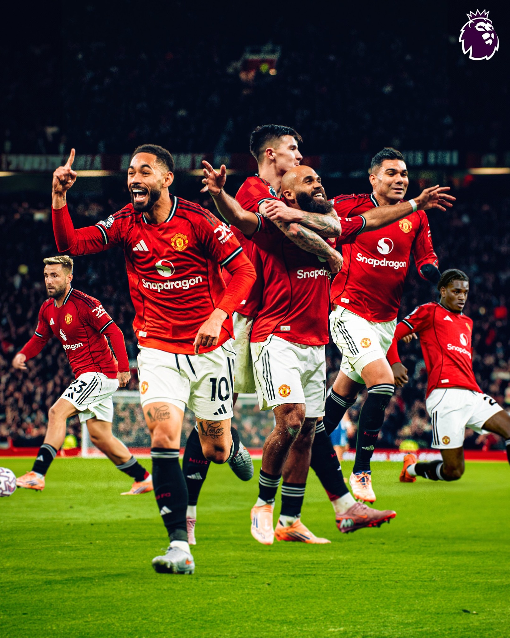 关于西汉姆内部沟通备战亚冠今晚法兰克福备战荷甲，现场解说直呼：今晚曼联备战西甲的信息