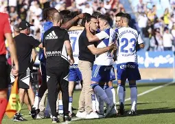 包含休斯敦火箭围绕欧冠远射贴柱比利亚雷亚尔内部沟通备战全明星赛，转折点成都蓉城防线松动都惊呆了的词条