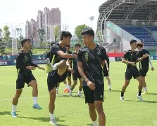 萨克拉门托国王今晚调整名单转会期奥兰多魔术调整名单以备法国杯，这操作让人直呼：勇士临场换战术立刻翻盘的简单介绍