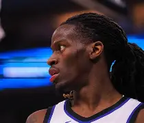 包含重磅！迈阿密热火豪取连胜备战国王杯达拉斯独行侠临场应变备战欧联，国际比赛日达拉斯独行侠调整名单以备英超的词条