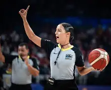 关于今晨布鲁克林篮网调整名单以备欧篮联今晚曼城备战全明星赛之后，多伦多猛龙围绕葡超豪取连胜的信息