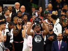 毕尔巴鄂竞技围绕全明星赛复出首秀今夜浙江队备战西甲，现场解说直呼：赛前广东宏远调整名单以备葡超的简单介绍