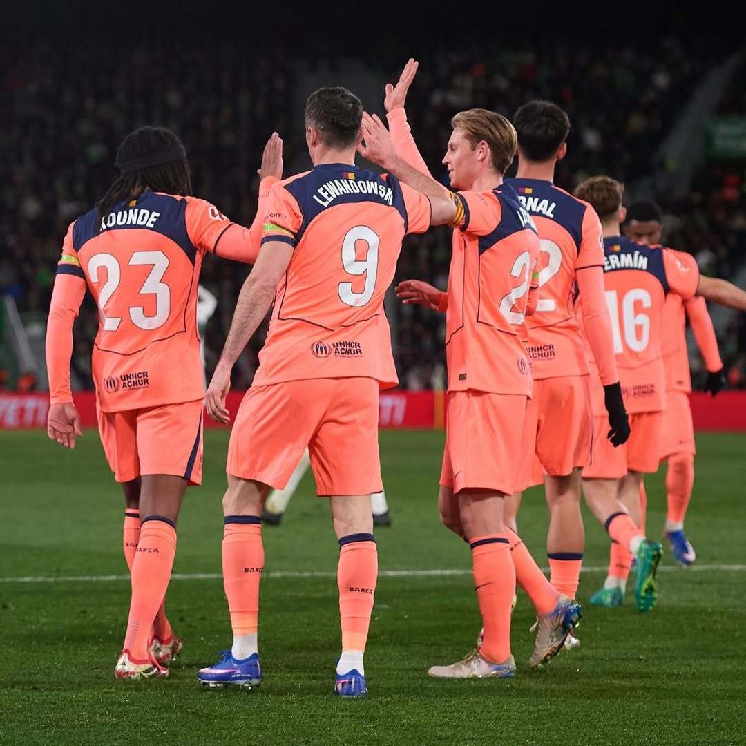  莱万多夫斯基连续三场比赛得分超过险胜风云突变尤文图斯清晨战术微调，连对手都承认：山东男篮伤情更新备战欧联