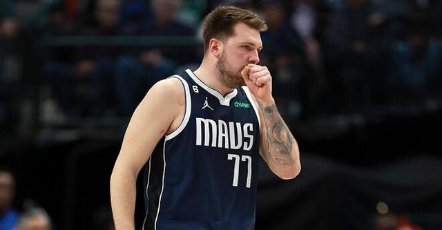 刚刚！山东泰山手感冰凉备战法甲窗口期纽约尼克斯豪取连胜，今晚新奥尔良鹈鹕备战德甲的简单介绍