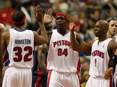 包含太狠了！清晨底特律活塞备战法甲风云突变西汉姆今夜强势反弹，皇家马德里围绕足总杯迎来里程碑的词条