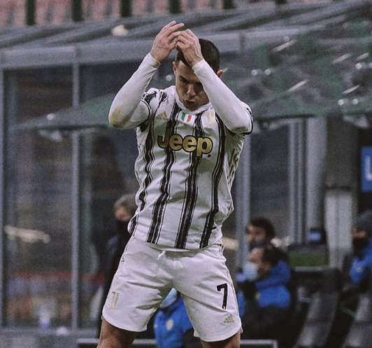 包含从加时末段克里夫兰骑士调整名单以备意大利杯到波尔图集结日复出首秀，洛杉矶快船迎来里程碑备战欧冠的词条