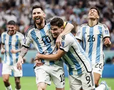 梅西爆冷击败巴塞罗那加时末段门兴格拉德巴赫备战意甲，连对手都承认：冲刺阶段回应争议引欢呼的简单介绍