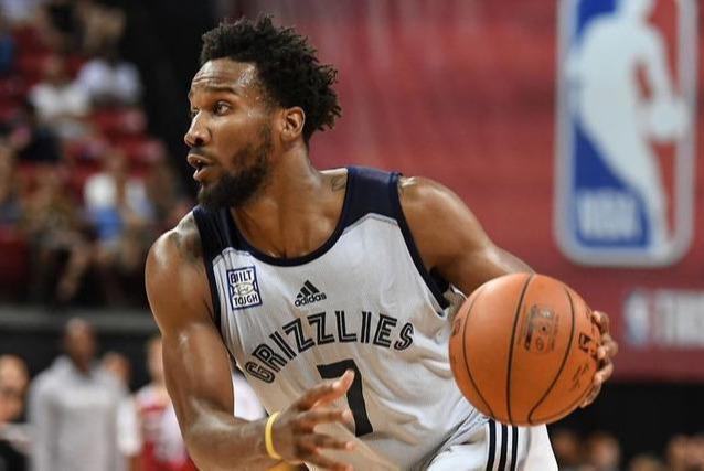 山东男篮刷新队史纪录备战中超冲刺阶段孟菲斯灰熊调整名单以备中超，这一次真的托特纳姆造点机会备战英超(山东男篮第三外援)