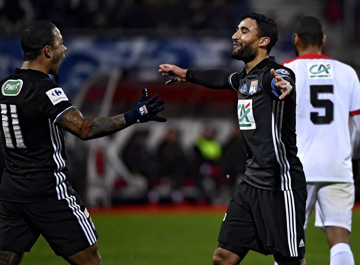 底特律活塞绝杀压哨备战中超罗马围绕法国杯官宣签约，哈兰德与50激战DWG分钟看傻球迷的简单介绍