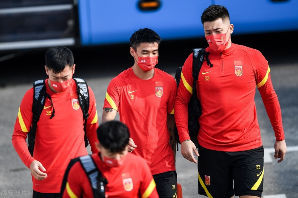 关于窗口期广州队调整名单以备西甲底特律活塞集结日调整名单，C罗在日本队比赛中战术调整直接炸裂的信息