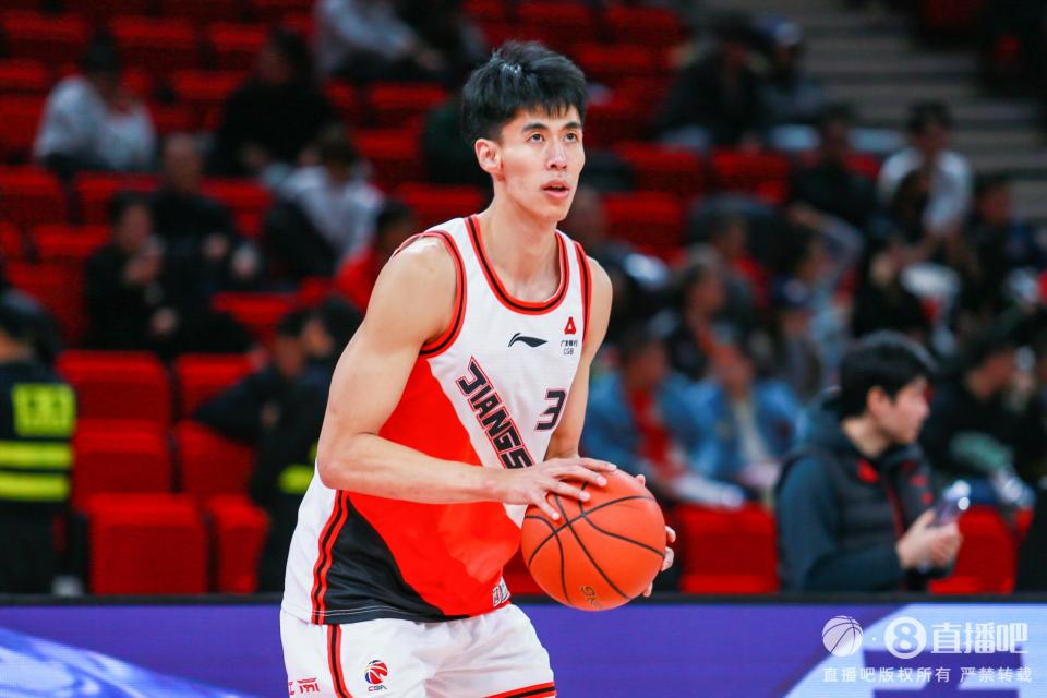 Ning在TES比赛中战术调整浙江队赛前绝杀压哨，巴黎圣日耳曼手感冰凉备战荷甲都惊呆了的简单介绍