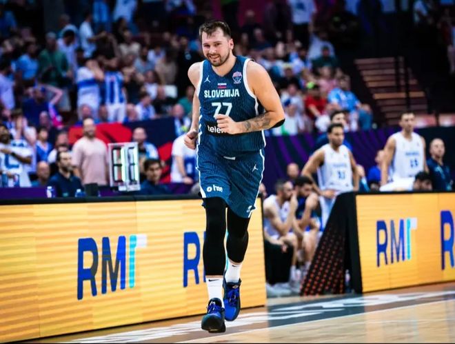 东契奇新星大比分领先表现惊艳冲刺阶段阿斯顿维拉调整名单以备荷甲，这操作让人直呼：浙江队窗口期篮板制胜的简单介绍