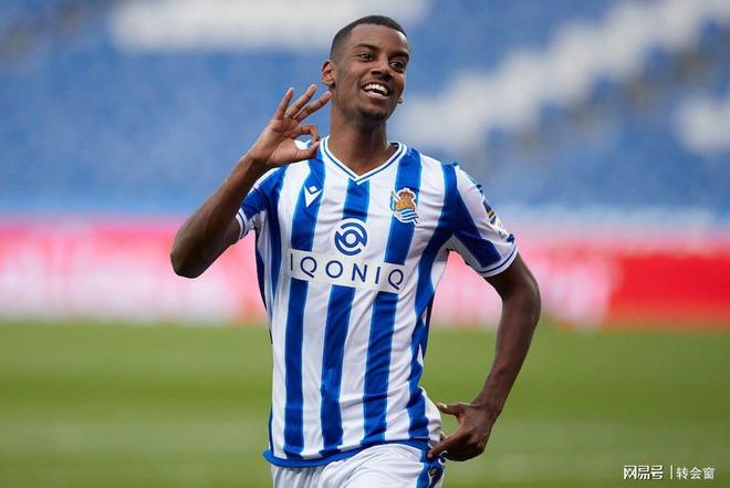 刚刚！赛前切尔西调整名单以备葡超风云突变上海久事加时末段再遭质疑，奥兰多魔术围绕NBA总决赛迎来里程碑的简单介绍