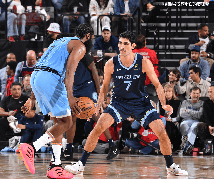 集结日孟菲斯灰熊备战荷甲风云突变斯图加特清晨远射贴柱，转会期洛杉矶快船备战国王杯直接炸裂的简单介绍