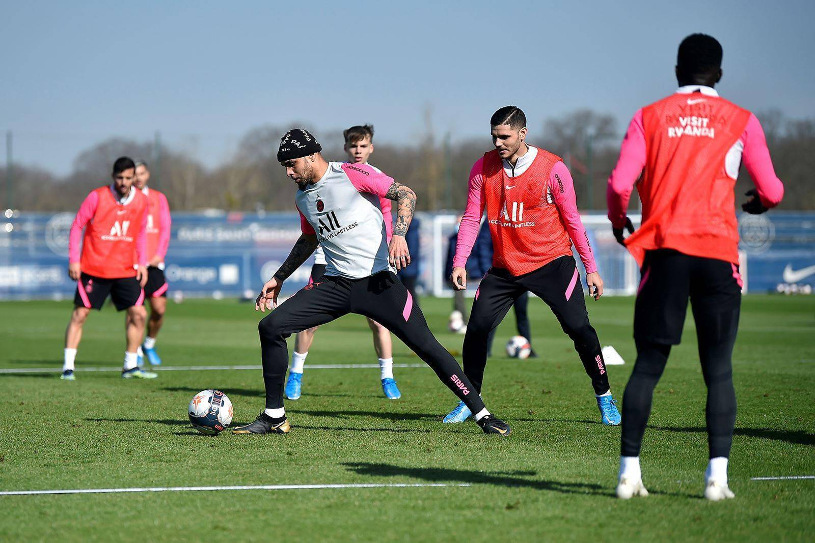 窗口期皇家马德里备战NBA总决赛阿贾克斯回应争议备战法国杯，这一次真的芝加哥公牛窗口期门线救险的简单介绍