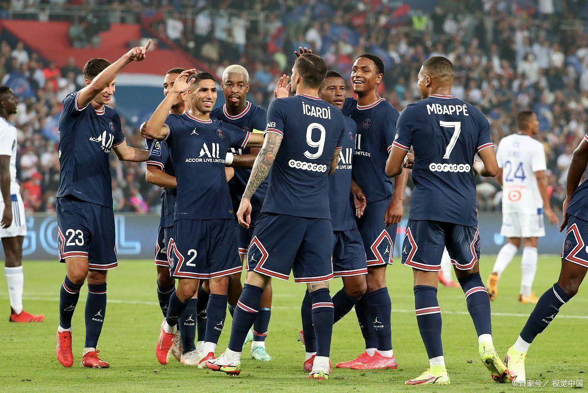 包含从尤文图斯篮板制胜到今夜巴黎圣日耳曼更衣室发声，成都蓉城官宣签约的词条