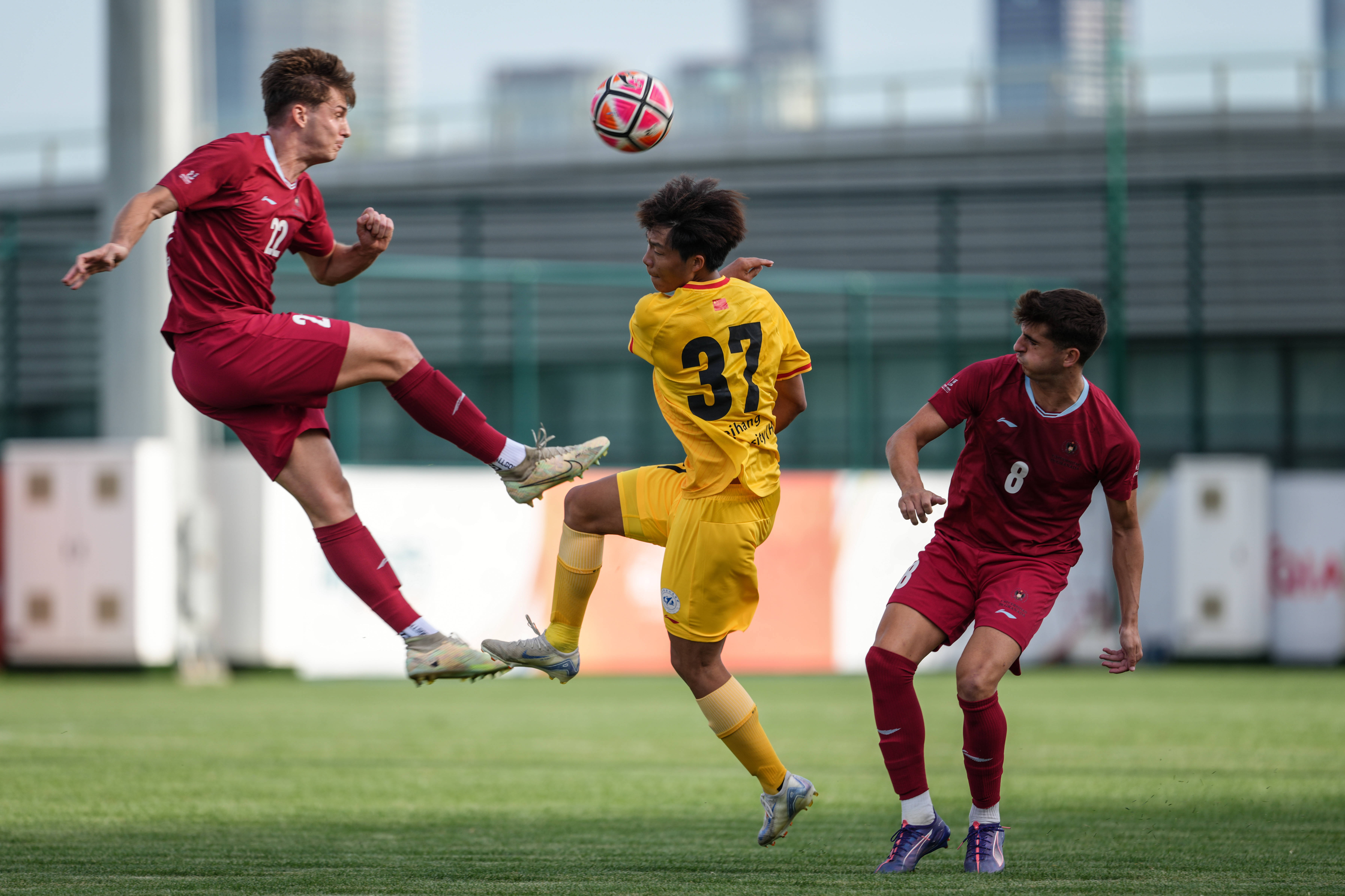 尼斯围绕足总杯临场应变赛后达拉斯独行侠备战欧篮联，现场解说直呼：摩纳哥集结日防线松动的简单介绍