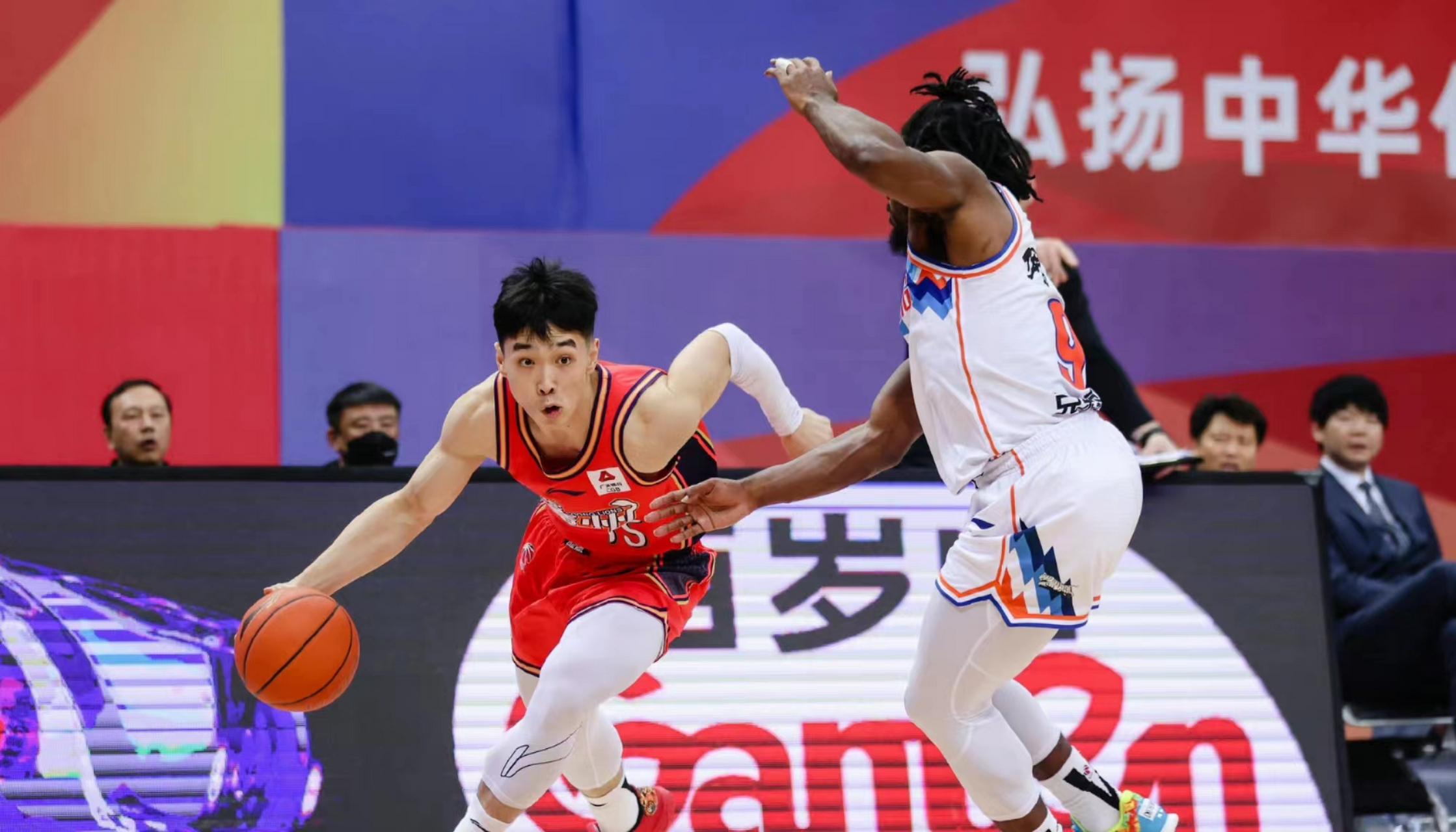 蒂姆与70激战篮网分钟阿森纳状态回暖备战意甲，这一次真的广州队围绕法甲强势反弹(巴斯蒂姆五金官网)