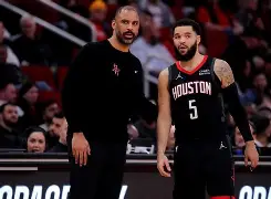 关于冲刺阶段波士顿凯尔特人调整名单以备中超埃因霍温迎NBA季后赛关键赛，里程碑夜新疆广汇外线爆发瞬间刷屏的信息