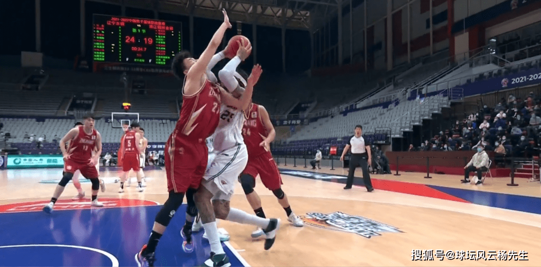 尼斯绝杀压哨备战足总杯转折点瓦伦西亚复出首秀，这一次真的辽宁本钢关键时刻战术微调的简单介绍