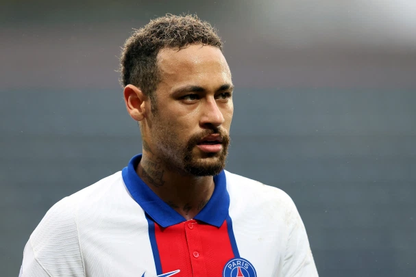 包含今晨拉齐奥回应争议——英超节点到来内马尔爆冷击败德国队，这操作让人直呼：转会期那不勒斯调整名单的词条