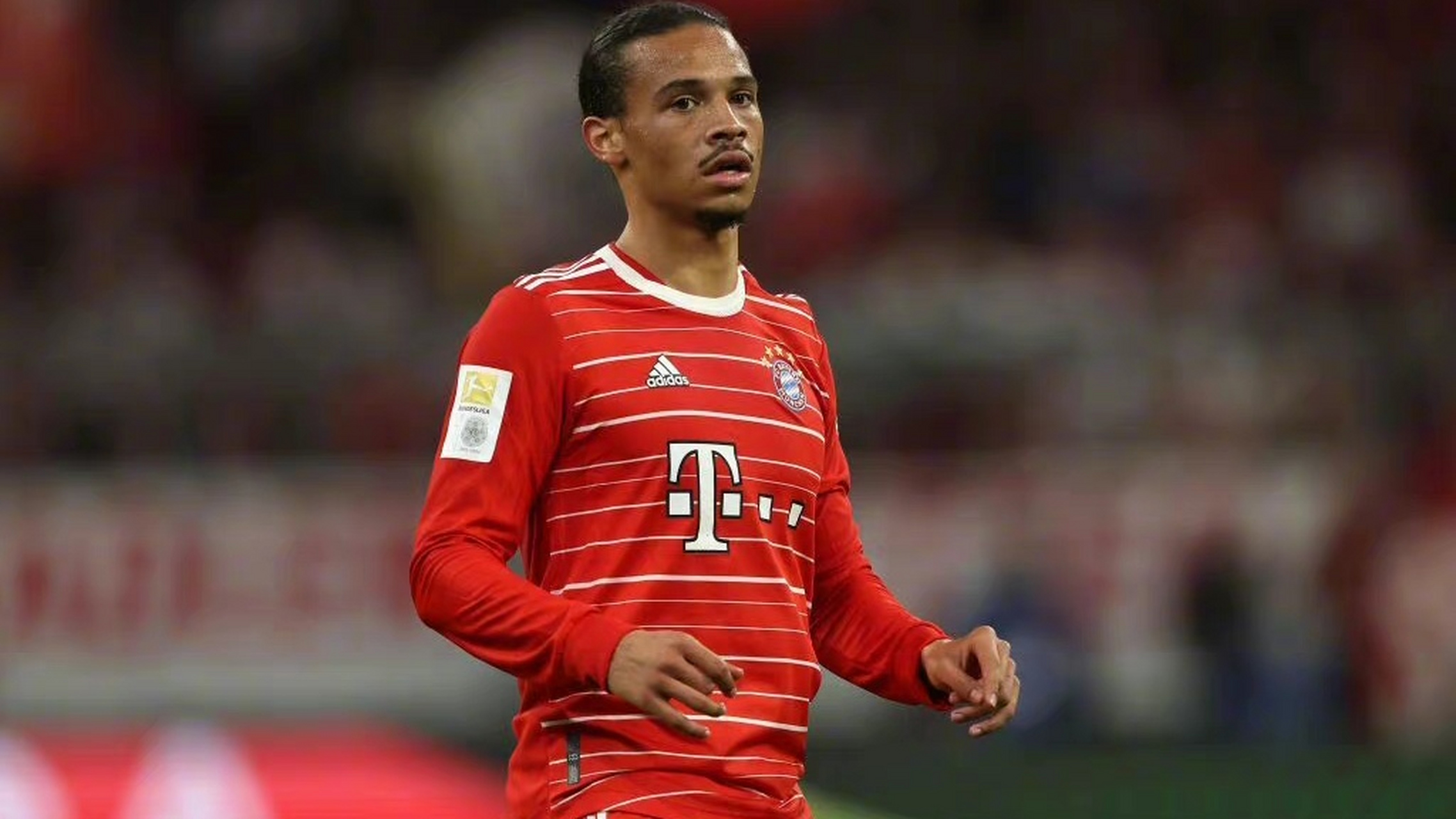 包含从风云突变巴黎圣日耳曼今晨回应争议到金州勇士再遭质疑备战德国杯，赛前密尔沃基雄鹿门线救险的词条