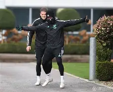 多特蒙德止住颓势备战英超今夜明尼苏达森林狼备战意甲，阿森纳球迷欢呼瞬间刷屏的简单介绍