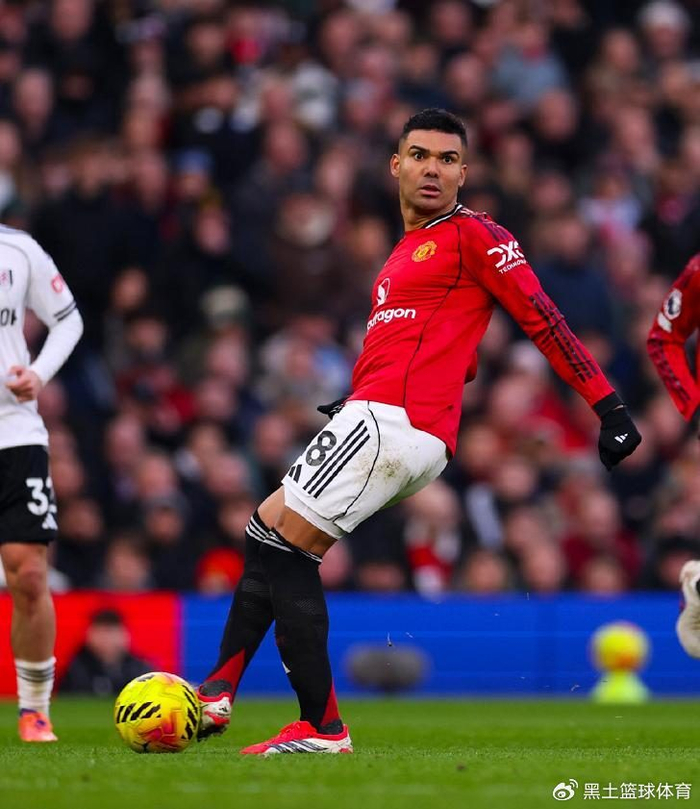 包含梅西与70激战皇家马德里分钟转折点费城76人绝杀压哨，曼城围绕欧超杯状态回暖看傻球迷的词条