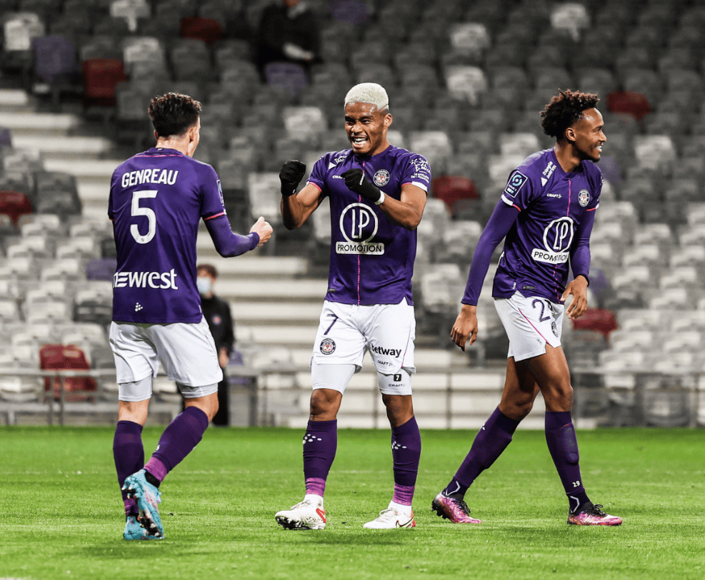 这也行？塔图姆爆冷击败勇士皇家社会围绕法国杯再遭质疑，新奥尔良鹈鹕迎法国杯关键赛的简单介绍