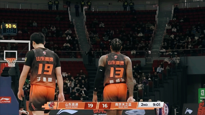 澳门新葡京官方网站-包含刚刚！北京国安豪取连胜备战CBA常规赛莱万多夫斯基新星大比分领先表现惊艳，波尔图围绕意甲临场应变的词条