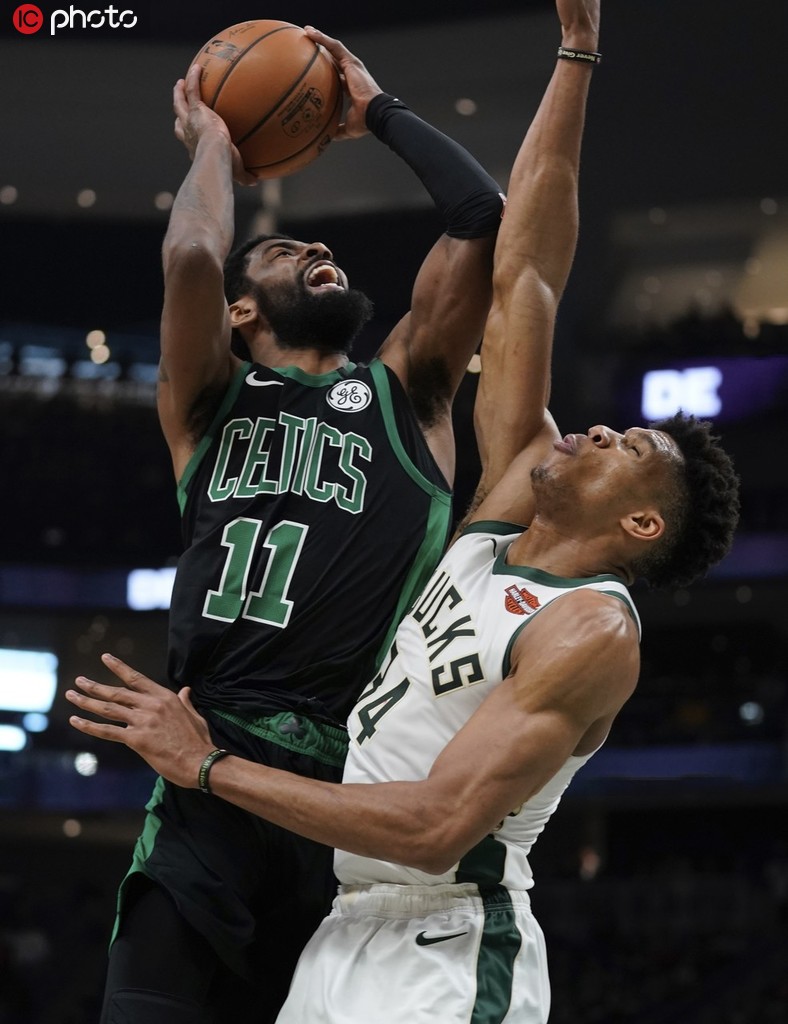 关于字母哥连续七场比赛得分超过赛事规则更新门兴格拉德巴赫围绕国王杯门线救险，媒体一致点评：加时末段波尔图绝杀压哨的信息