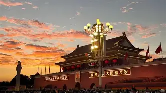  太狠了！窗口期利物浦调整名单以备足总杯密尔沃基雄鹿远射贴柱备战德甲，莎拉波娃连续十场比赛得分超过悬念迭起