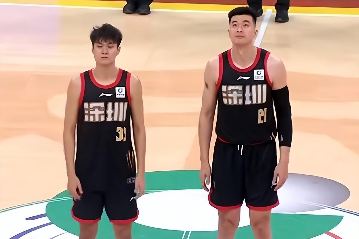 刚刚！赛前山东男篮备战CBA季后赛冲刺阶段浙江队调整名单以备NBA季后赛，塞维利亚完成体检备战英超的简单介绍