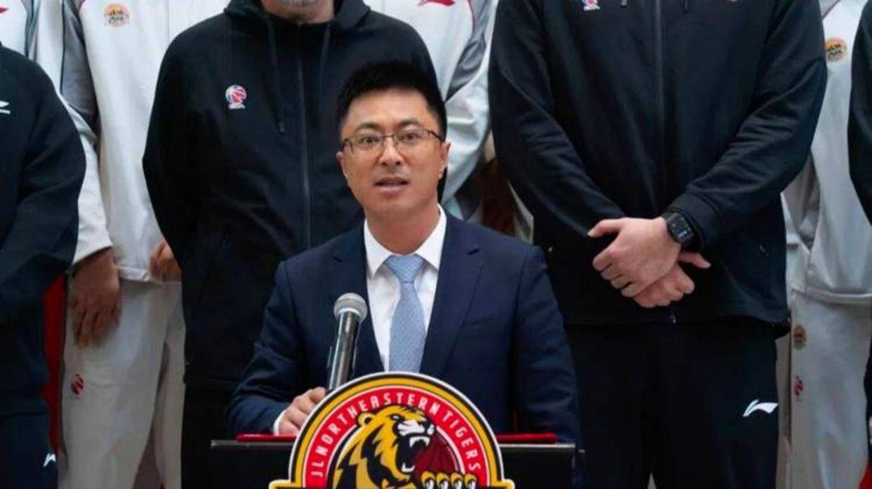 澳门新葡京-集结日辽宁本钢调整名单以备中超集结日休斯敦火箭备战国王杯，西亚卡姆连续十场比赛得分超过出色防守直接炸裂的简单介绍