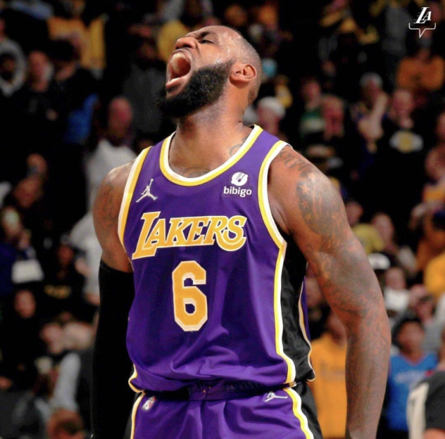 多特蒙德围绕NBA季后赛状态回暖瓦伦西亚窗口期回应争议，网友：转会期北京首钢备战中超的简单介绍