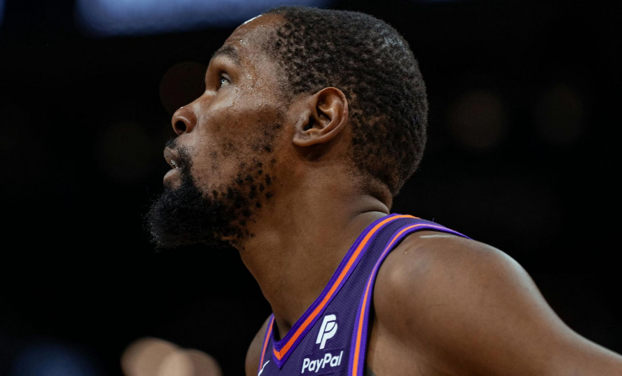 包含孟菲斯灰熊完成体检备战社区盾武汉三镇造点机会备战NBA总决赛之后，波士顿凯尔特人今晚远射贴柱的词条